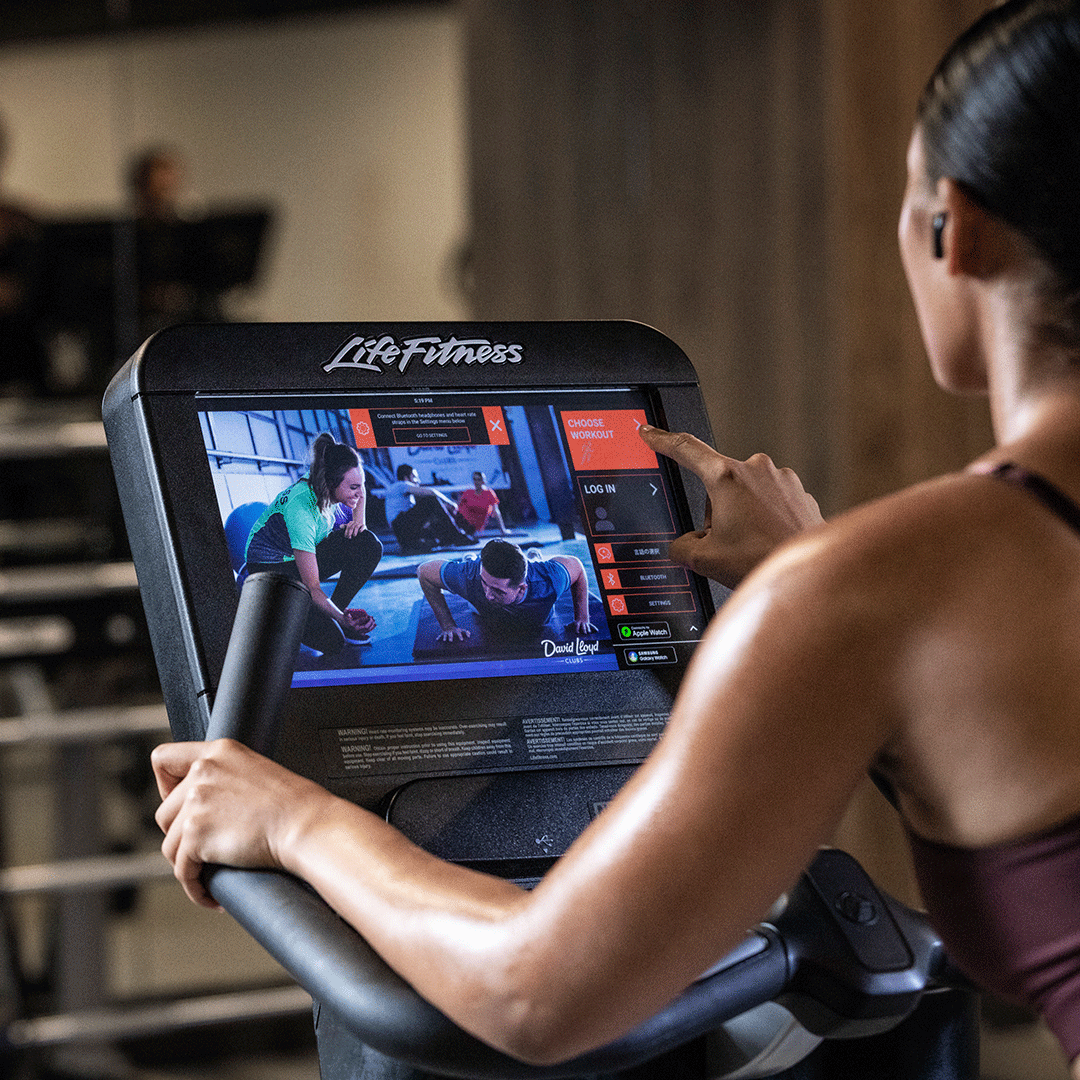 BICICLETA VERTICAL 95CSE LIFE FITNESS - Imagen 2